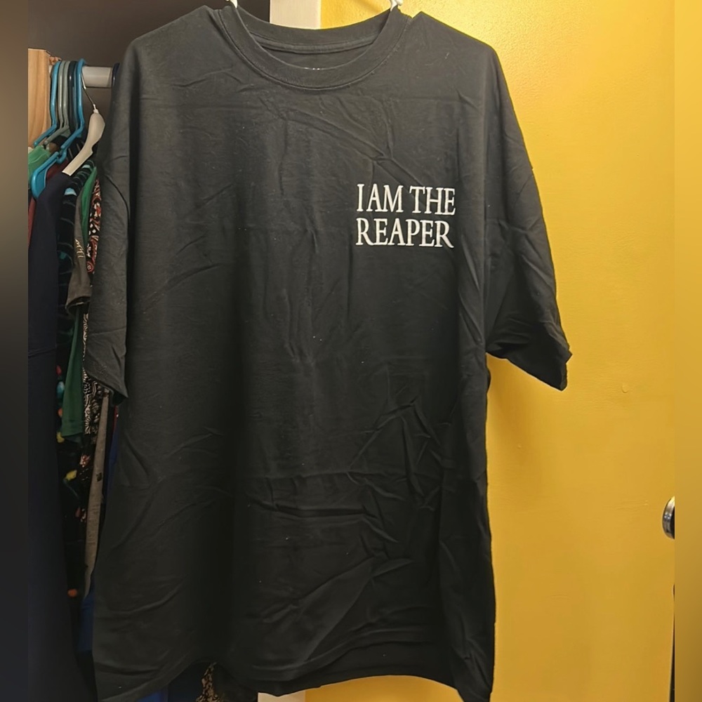 GRAPHIC TSHIRT